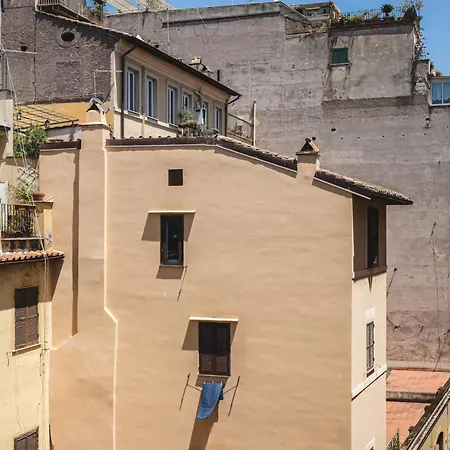Valeria Terrace - Monti, * روما